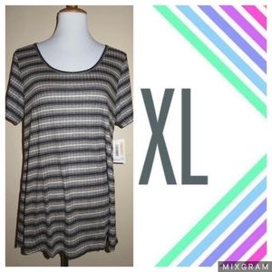 BNWT LuLaRoe Classic T